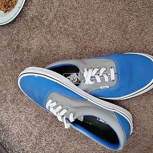 Men's Van's size 10.5. PLEASE FEEL FREE TO MAKE OFFERS THANX